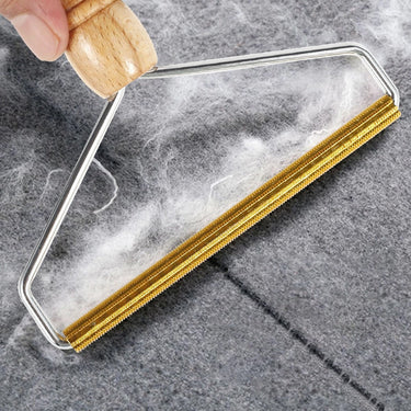Lint Hair Remover - LightsBetter